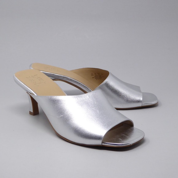 Naturalizer Stacy Silver Metallic Sandals Mules Heels Square Toe Shoes Size 9.5M - Picture 1 of 9